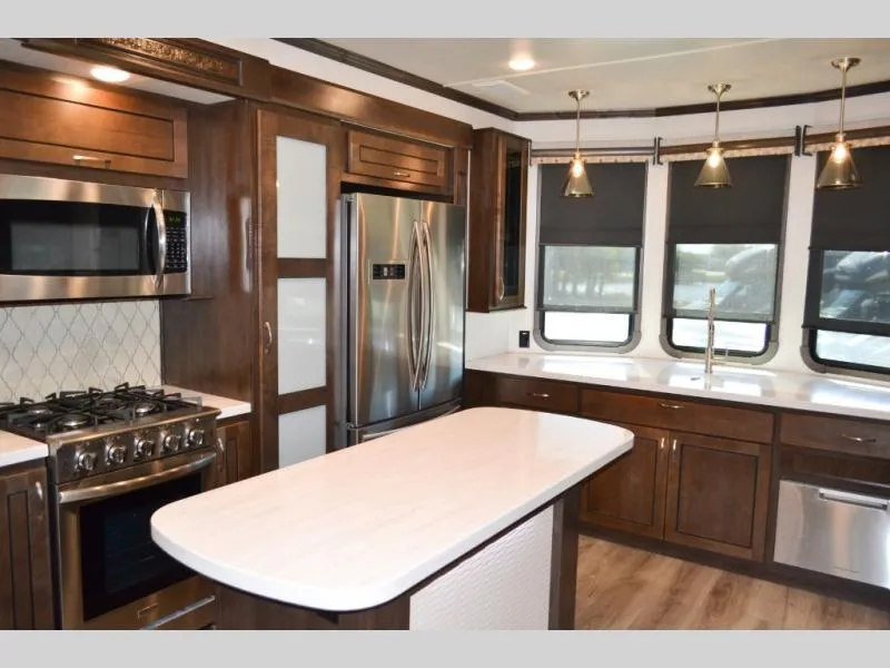 used Park Models Forest River Cedar Creek Cottage for sale, in Titusville, FL Thumbnail 9