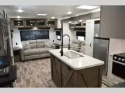 used Travel Trailers Venture SportTrek Touring Edition for sale, in Titusville, FL Thumbnail 5