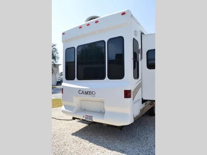 used Fifth Wheel Trailers Carriage Inc. Cameo for sale, in Titusville, FL Thumbnail 5