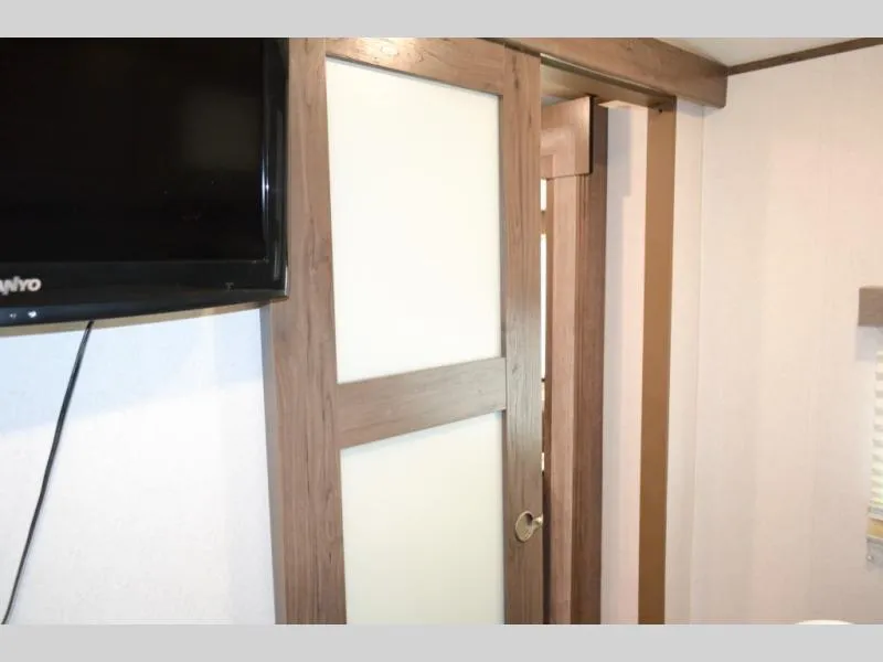 used Travel Trailers Keystone RV Passport for sale, in Titusville, FL Thumbnail 19