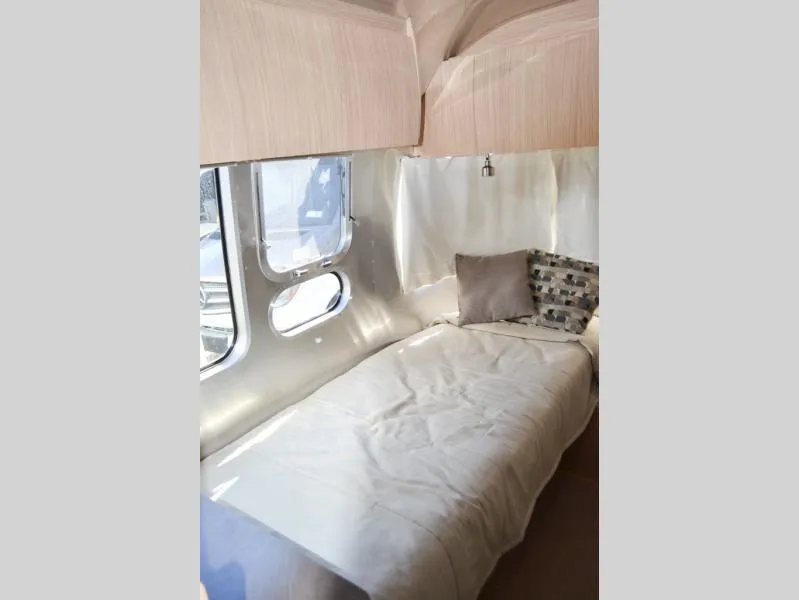 used Travel Trailers Other Flying Cloud for sale, in Titusville, FL Thumbnail 19