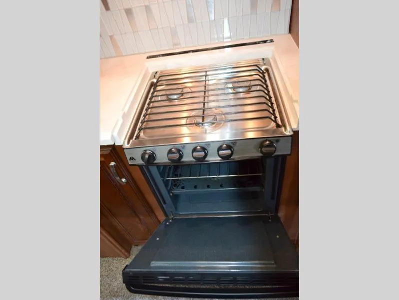 used Travel Trailers Forest River Cardinal for sale, in Titusville, FL Thumbnail 12