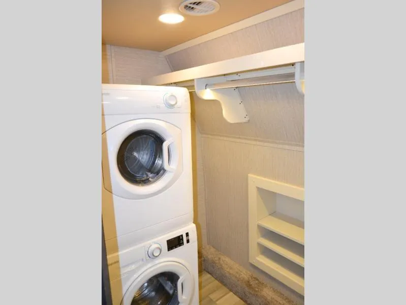 used Travel Trailers Vanleigh RV Beacon for sale, in Titusville, FL Thumbnail 28