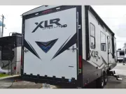 used Travel Trailers Forest River XLR Hyper Lite for sale, in Titusville, FL Thumbnail 4