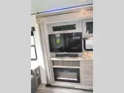 used Travel Trailers CrossRoads RV Zinger for sale, in Titusville, FL Thumbnail 9