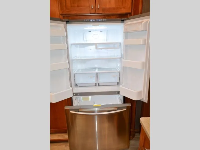 used Fifth Wheel Trailers Vanleigh RV Vilano for sale, in Titusville, FL Thumbnail 13