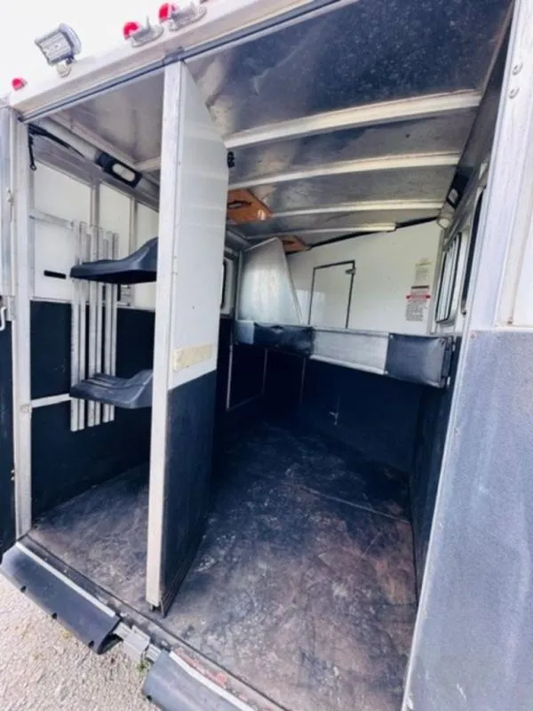 used Horse Trailers Sundowner Trailers  for sale, in Willspoint, TX Thumbnail 11