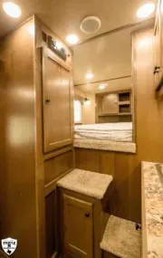 used Horse Trailers Lakota  for sale, in Willspoint, TX Thumbnail 30