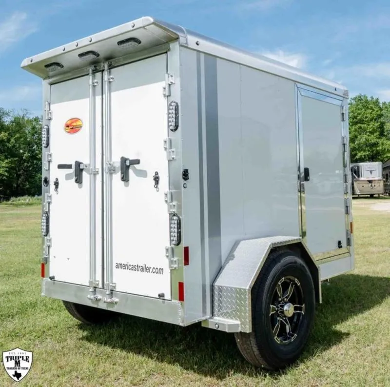 new Horse Trailers Sundowner Trailers  for sale, in Willspoint, TX Thumbnail 7