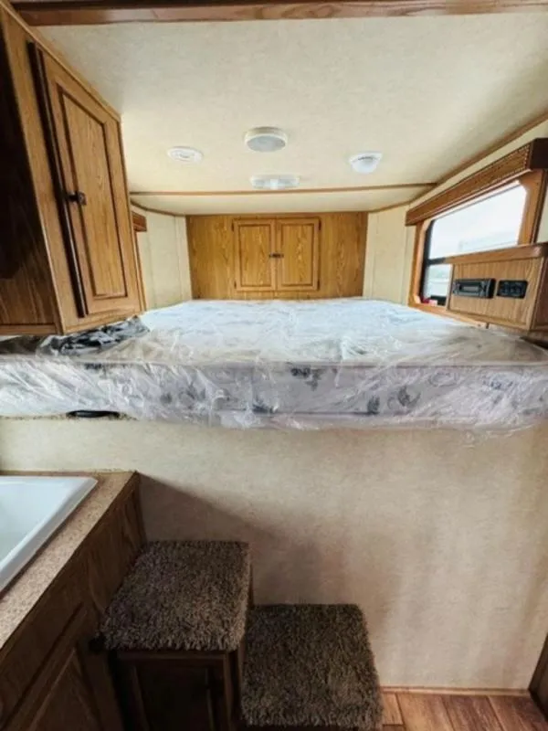 used Horse Trailers Sundowner Trailers  for sale, in Willspoint, TX Thumbnail 3