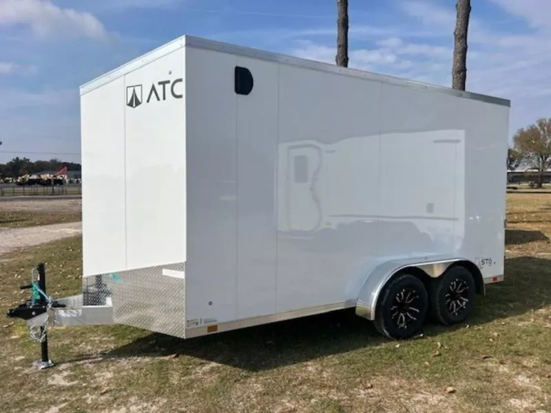 2026 ATC ST400 Horse Trailer