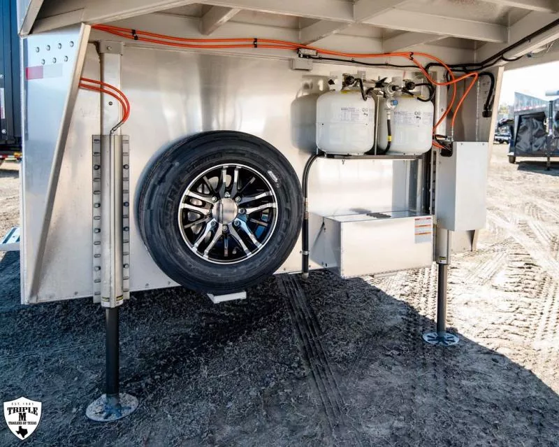 new Horse Trailers Sundowner Trailers  for sale, in Willspoint, TX Thumbnail 17