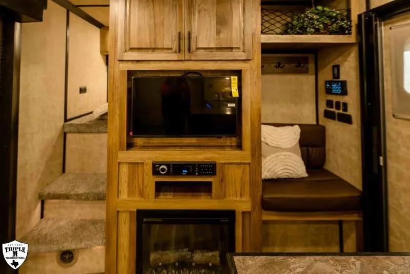 new Horse Trailers Lakota  for sale, in Willspoint, TX Thumbnail 31