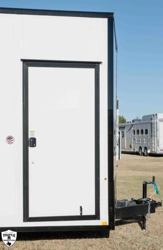 new Horse Trailers Cargo Express  for sale, in Willspoint, TX Thumbnail 9