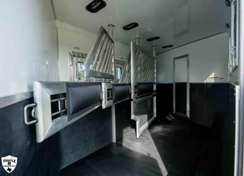 new Horse Trailers Lakota  for sale, in Willspoint, TX Thumbnail 13