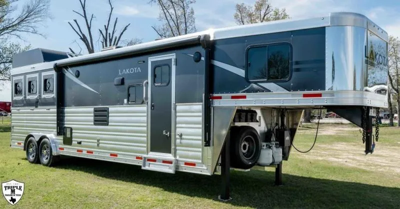 new Horse Trailers Lakota  for sale, in Willspoint, TX Thumbnail 12