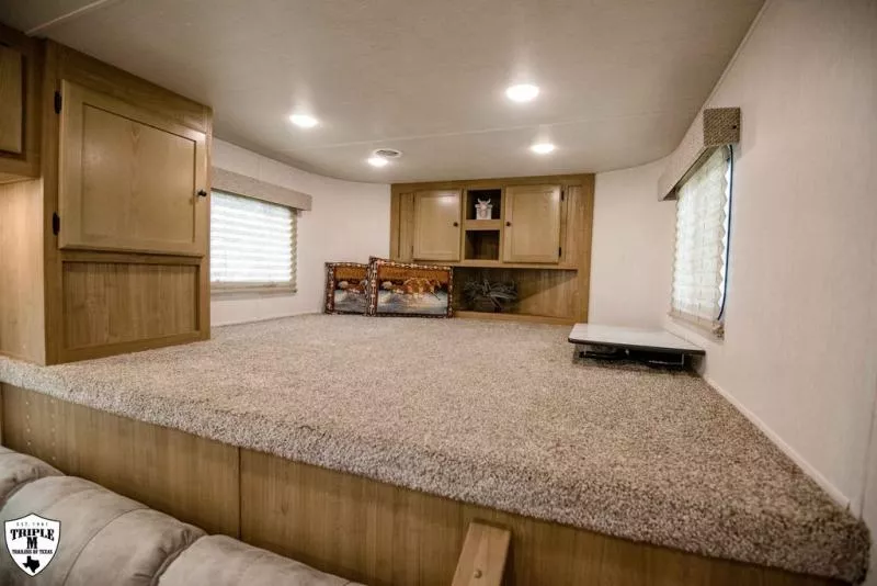 new Horse Trailers Lakota  for sale, in Willspoint, TX Thumbnail 24