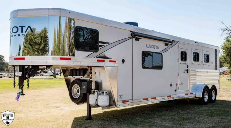 2025 Lakota CHARGER Horse Trailer