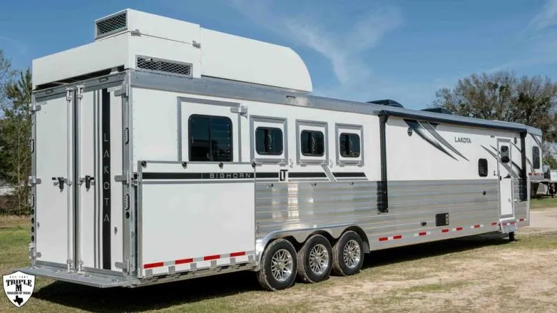 new Horse Trailers Lakota  for sale, in Willspoint, TX Thumbnail 9