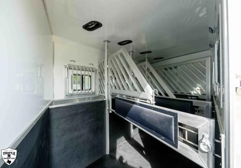 new Horse Trailers Lakota  for sale, in Willspoint, TX Thumbnail 12