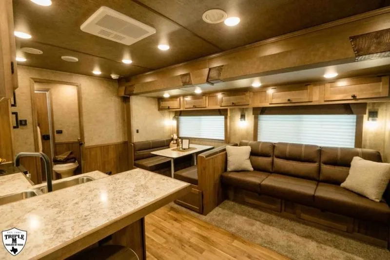 new Horse Trailers Lakota  for sale, in Willspoint, TX Thumbnail 13