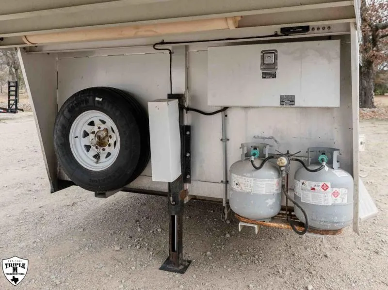 used Horse Trailers Elite Trailers  for sale, in Willspoint, TX Thumbnail 29