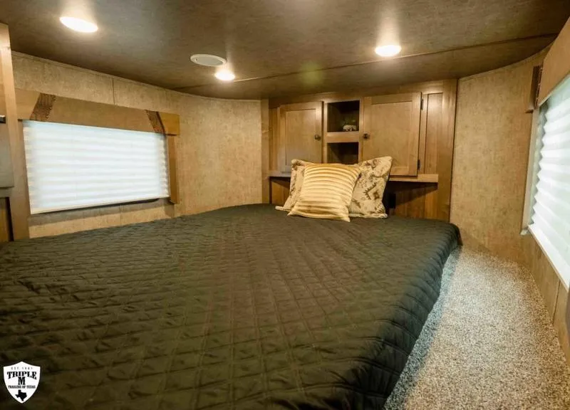new Horse Trailers Lakota  for sale, in Willspoint, TX Thumbnail 16