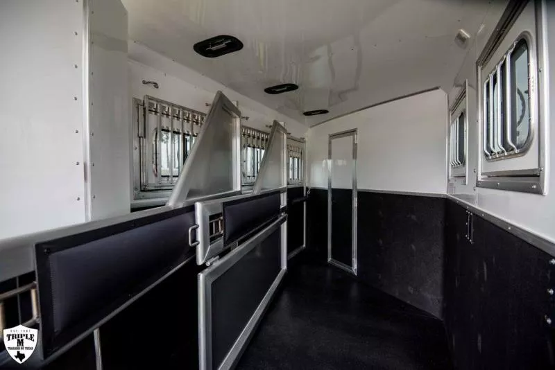new Horse Trailers Lakota  for sale, in Willspoint, TX Thumbnail 10