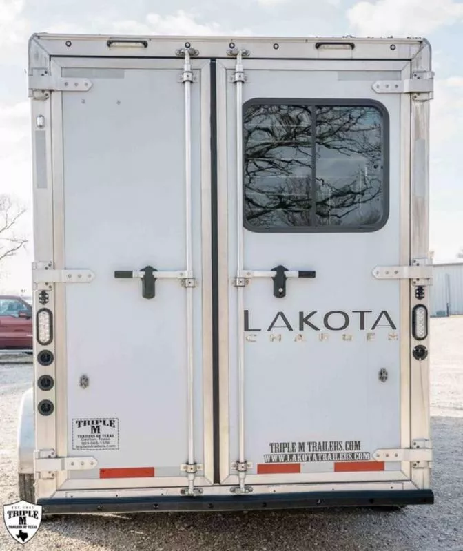 used Horse Trailers Lakota  for sale, in Willspoint, TX Thumbnail 6