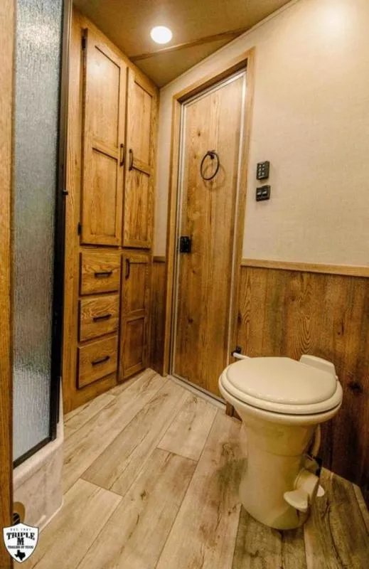 new Horse Trailers Lakota  for sale, in Willspoint, TX Thumbnail 24