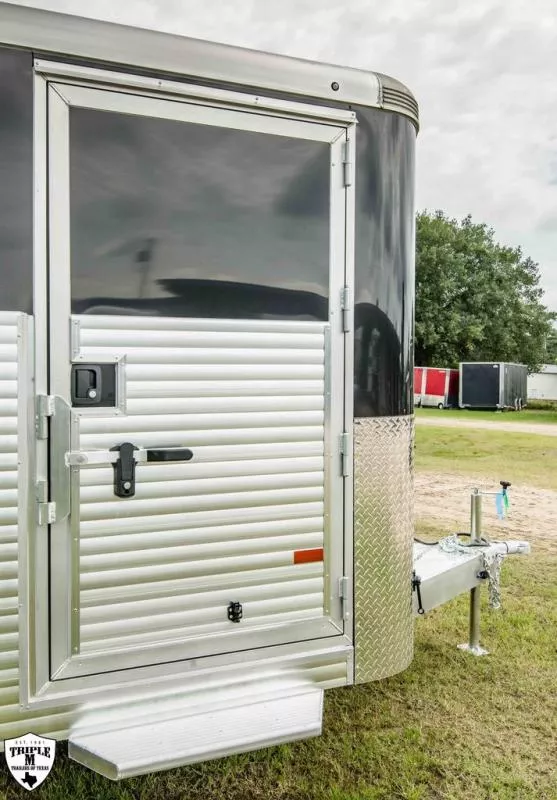 new Horse Trailers Sundowner Trailers  for sale, in Willspoint, TX Thumbnail 2