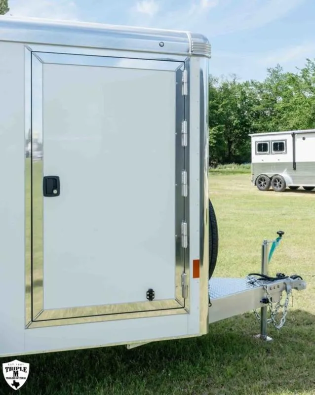 new Horse Trailers Sundowner Trailers  for sale, in Willspoint, TX Thumbnail 8