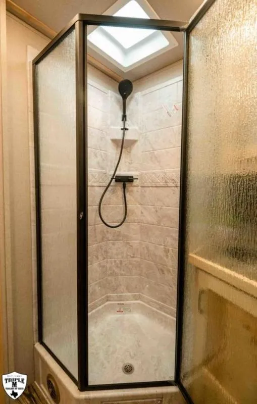 new Horse Trailers Lakota  for sale, in Willspoint, TX Thumbnail 22