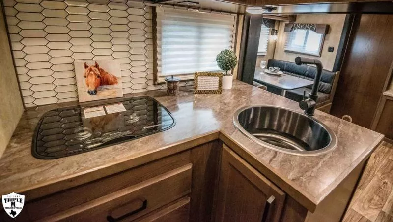 new Horse Trailers Lakota  for sale, in Willspoint, TX Thumbnail 18