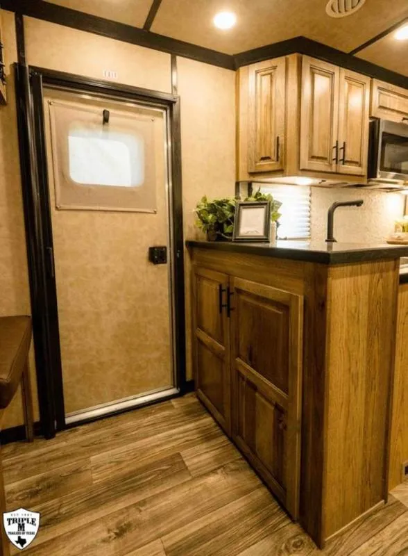 new Horse Trailers Lakota  for sale, in Willspoint, TX Thumbnail 35