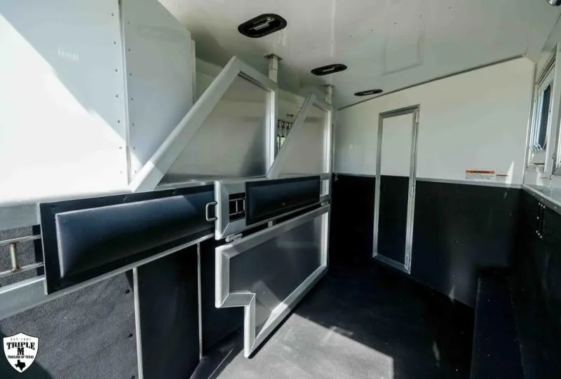 new Horse Trailers Lakota  for sale, in Willspoint, TX Thumbnail 9