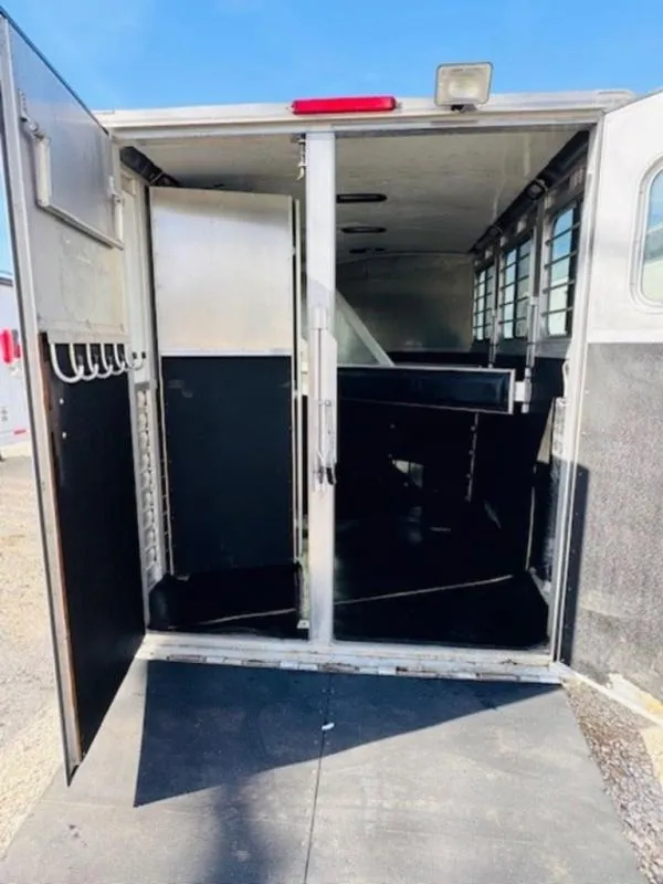 used Horse Trailers Cherokee  for sale, in Willspoint, TX Thumbnail 4