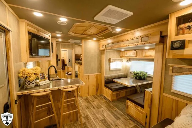 new Horse Trailers Lakota  for sale, in Willspoint, TX Thumbnail 18