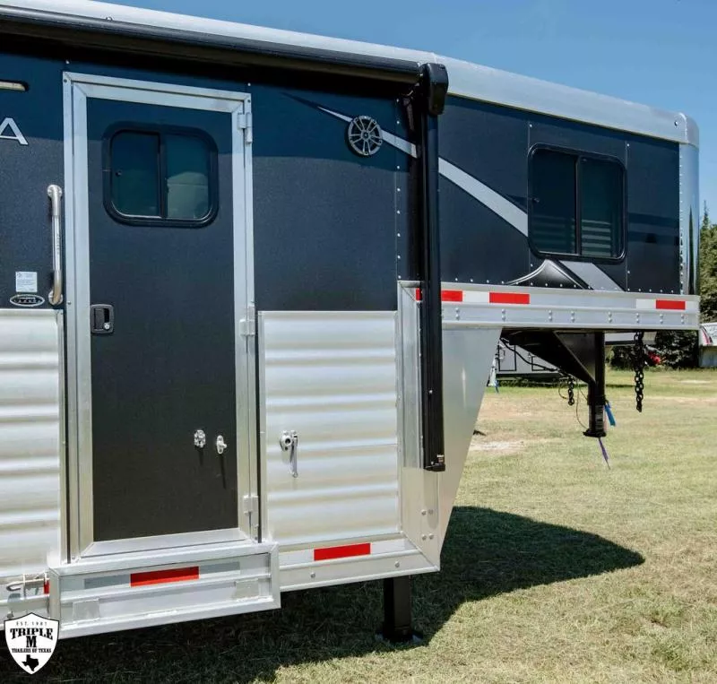 new Horse Trailers Lakota  for sale, in Willspoint, TX Thumbnail 7