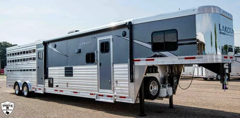 new Horse Trailers Lakota  for sale, in Willspoint, TX Thumbnail 17