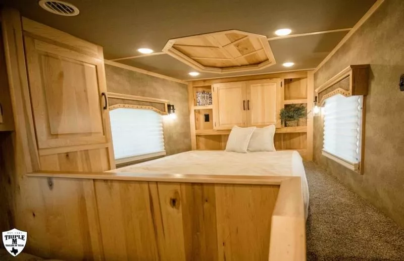 new Horse Trailers Lakota  for sale, in Willspoint, TX Thumbnail 31