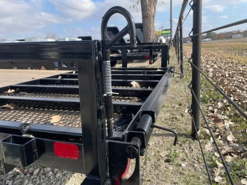 new Horse Trailers Big Tex Trailers  for sale, in Willspoint, TX Thumbnail 3