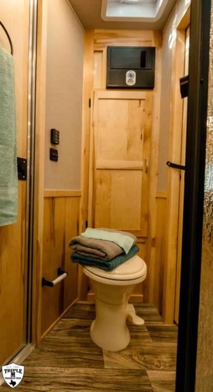 new Horse Trailers Lakota  for sale, in Willspoint, TX Thumbnail 23