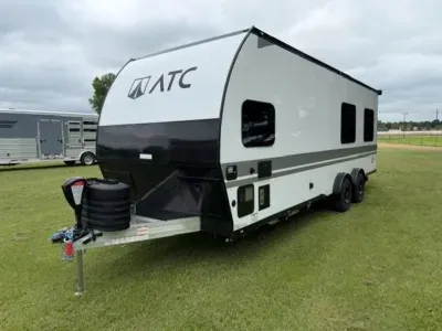 2027 ATC PLa450 Horse Trailer