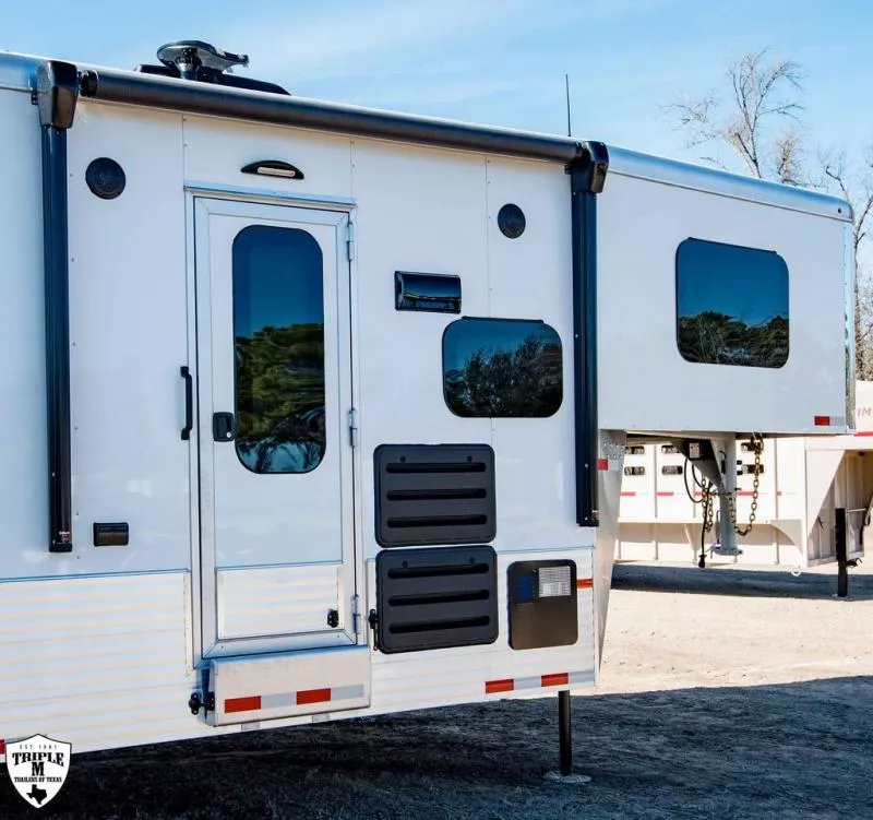 new Horse Trailers Sundowner Trailers  for sale, in Willspoint, TX Thumbnail 2
