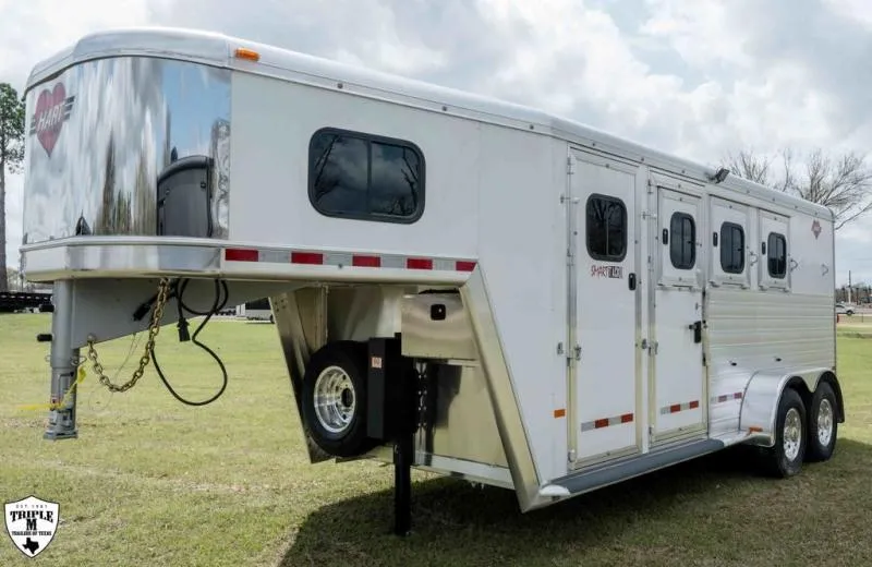 2026 Hart Trailers SOLUTION Horse Trailer