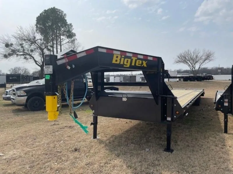 2026 Big Tex Trailers 14GN-40D5 Horse Trailer