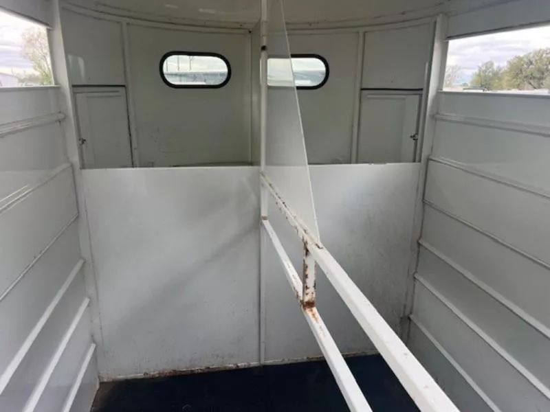 used Horse Trailers A&I  for sale, in Willspoint, TX Thumbnail 3