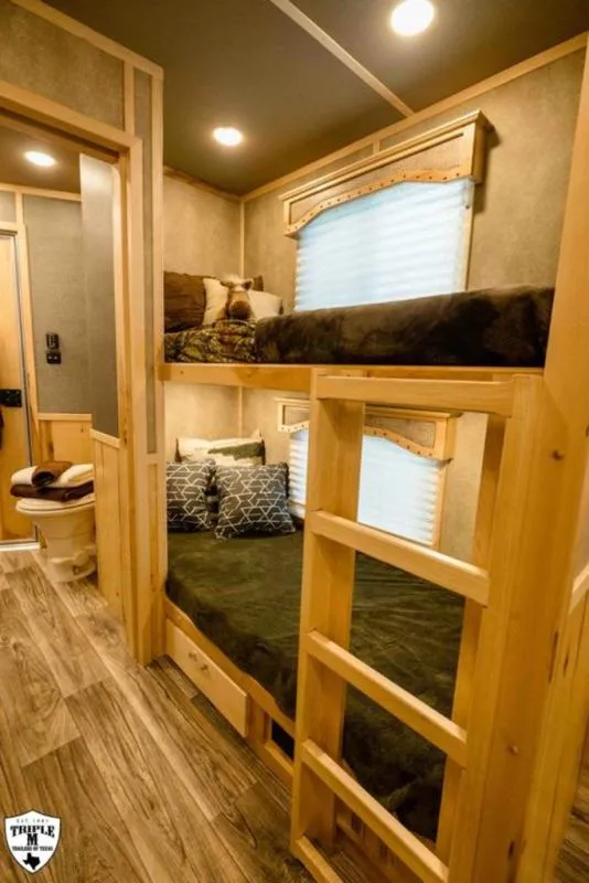 new Horse Trailers Lakota  for sale, in Willspoint, TX Thumbnail 30