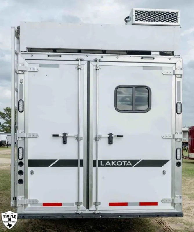 new Horse Trailers Lakota  for sale, in Willspoint, TX Thumbnail 7